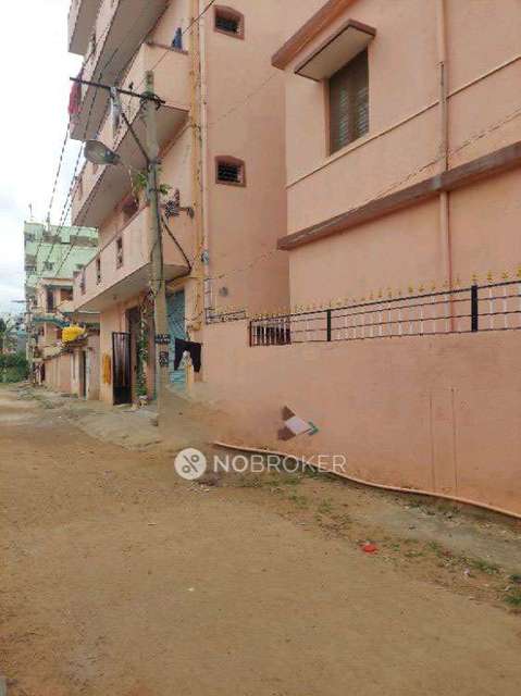 1 BHK Flat In Standalone Building  for Rent  In Hebbagodi