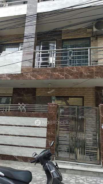 PG for Girls in Patel Nagar