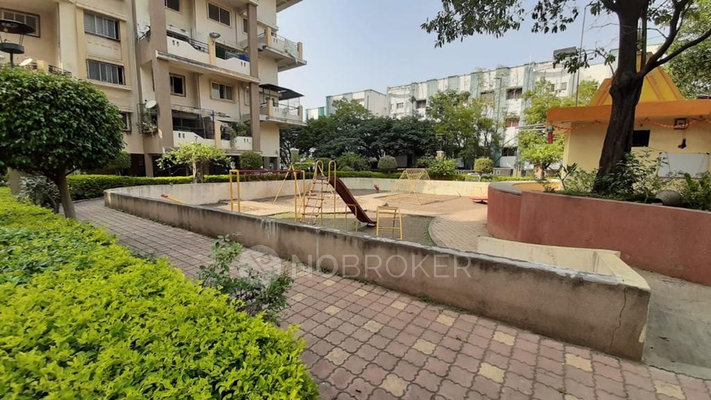 1 BHK Flat In Dreams Estate for Rent  In Hadapsar