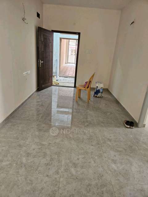 2 BHK Flat In Kanakadhara Apartment  For Sale  In  West Mambalam