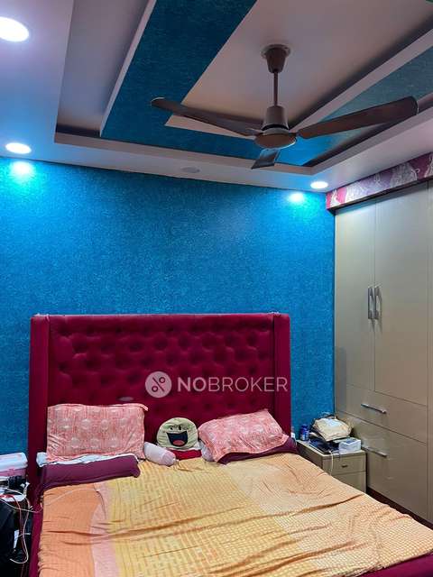 2 BHK Flat In Galaxy North Avenue 2  For Sale  In Gaur City 2