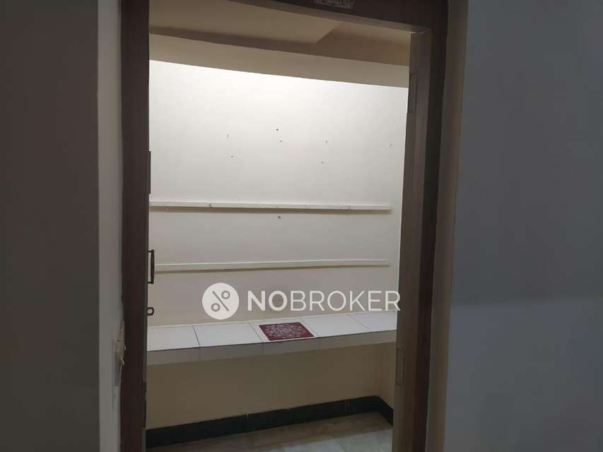 2 BHK Flat For Sale  In Nungambakkam