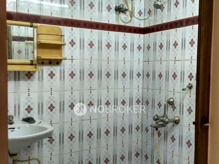 2 BHK Flat For Sale  In Nungambakkam