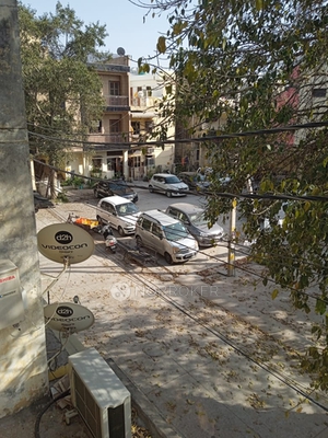 1 BHK Flat In  Dda Lig Flats  for Rent  In Rohini Sector 22