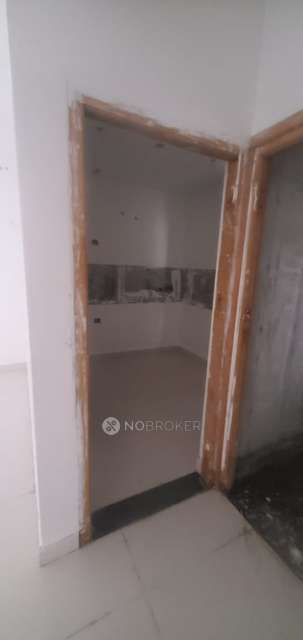 2 BHK Flat In Smr Boulder Woods For Sale  In Bandlaguda Jagir