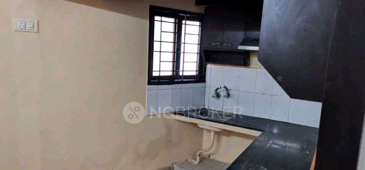 2 BHK Flat In Gokul Apartment for Rent  In Parangusapuram Street