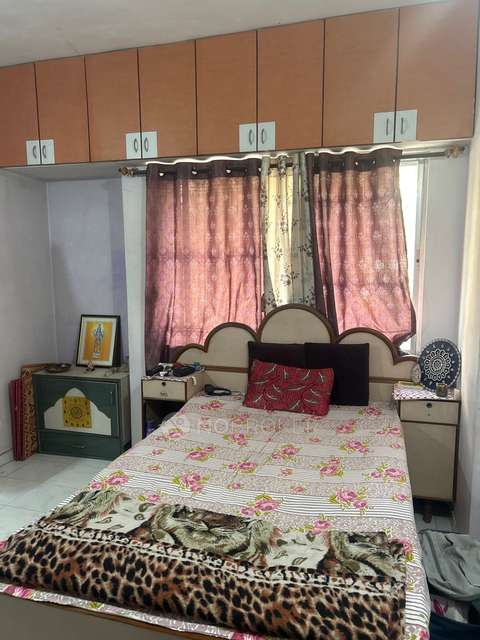 Shared Room for Female In 2 BHK  In Paschimrang Society In Warje