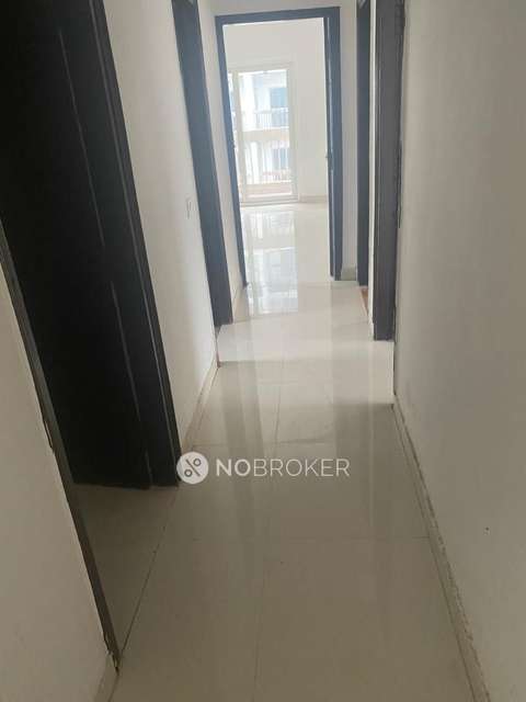 4+ BHK Flat In Aarcity Regency Park For Sale  In Gaur City 2