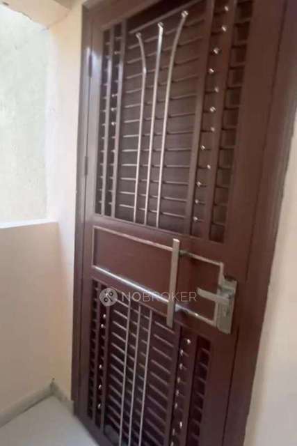 4+ BHK Flat In Aarcity Regency Park For Sale  In Gaur City 2