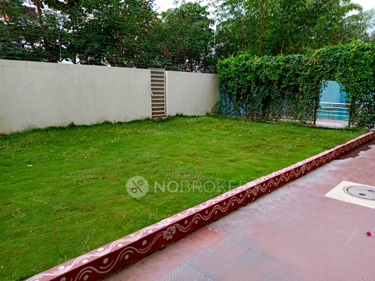 2 BHK Flat In Haneesh Mjr Solitaire For Sale  In Kukatpally