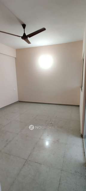 1 BHK Flat In 9 Green For Sale  In Hadapsar