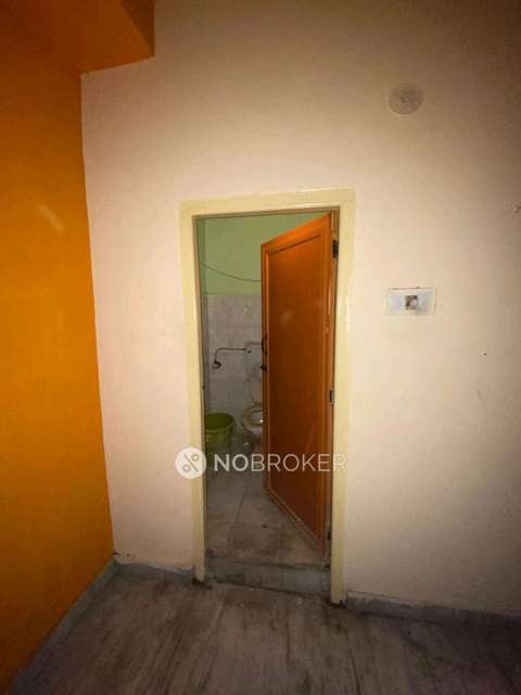 2 BHK Flat In Sri Maha Laxmi Nilayam  For Sale  In Ameerpet