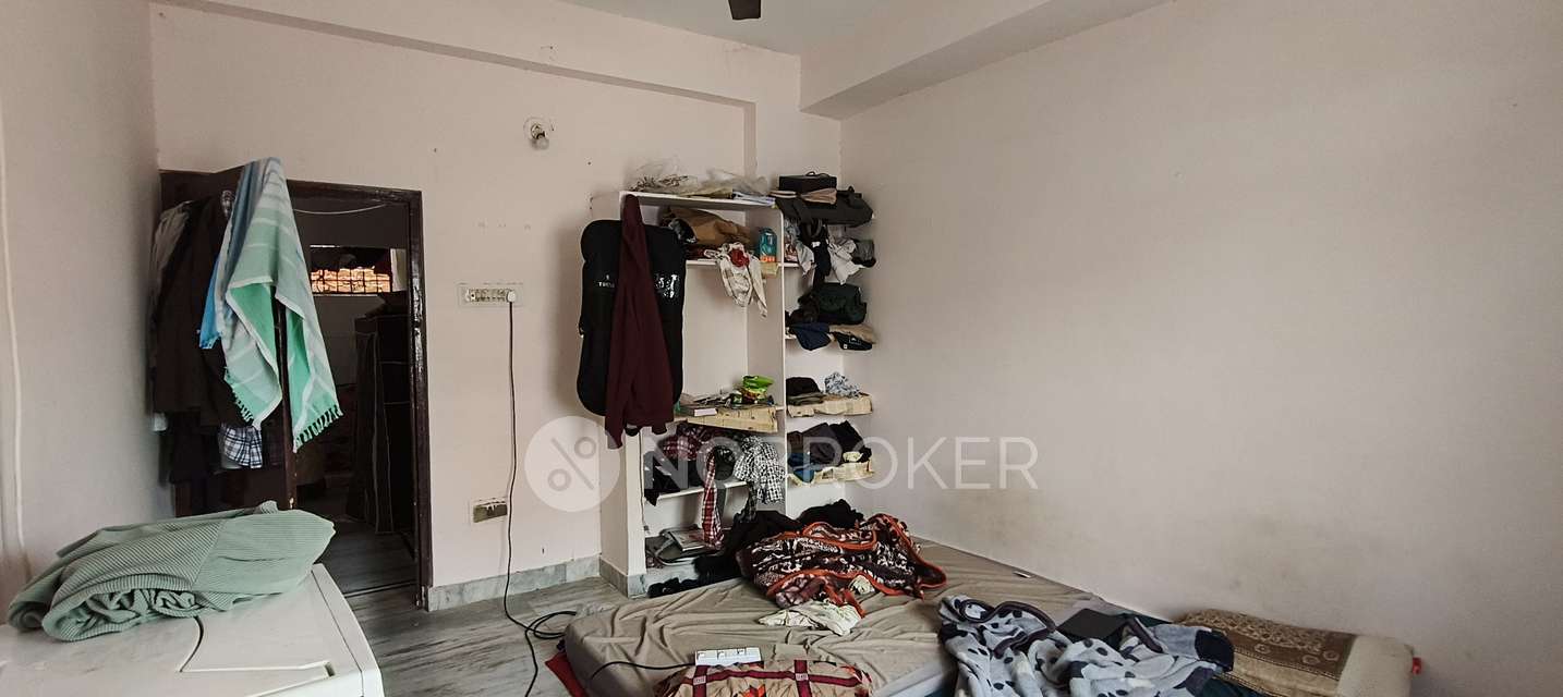 2 BHK Flat In Sri Maha Laxmi Nilayam  For Sale  In Ameerpet