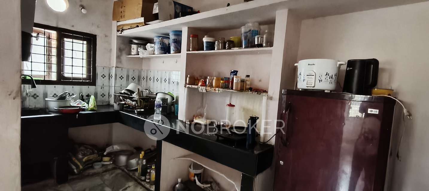 2 BHK Flat In Sri Maha Laxmi Nilayam  For Sale  In Ameerpet