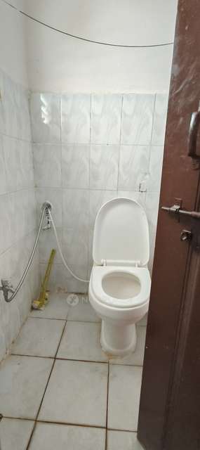 2 BHK Flat In Sri Maha Laxmi Nilayam  For Sale  In Ameerpet