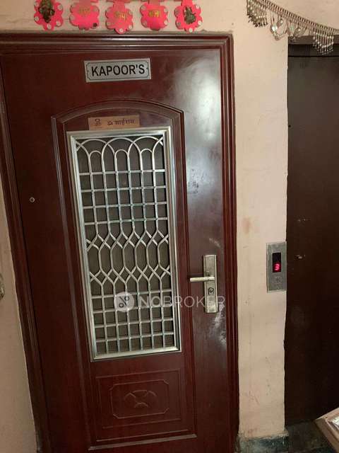 3 BHK Flat In Standalone Building  For Sale  In Krishna Nagar