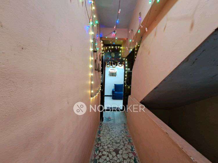 1 BHK Flat In Mayur Chs For Sale  In Thane West