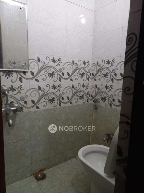 2 BHK Flat In Standalone Building  For Sale  In  New Nallakunta