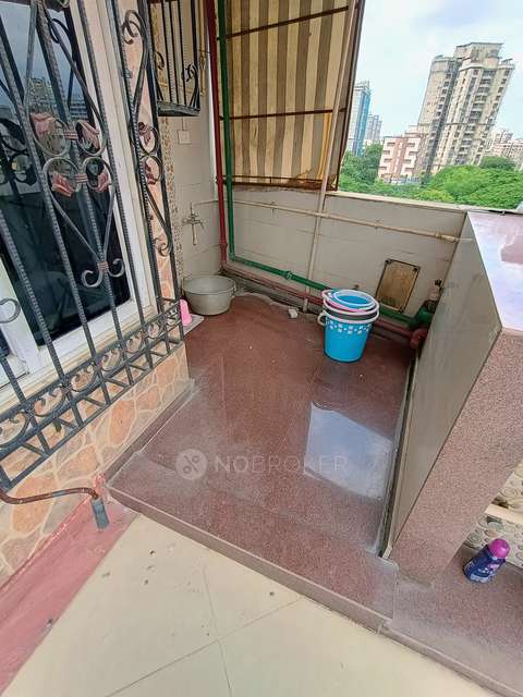 3 BHK Flat In Sharvil Court For Sale  In Malad West