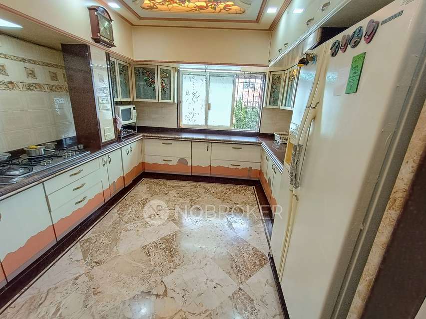 3 BHK Flat In Sharvil Court For Sale  In Malad West