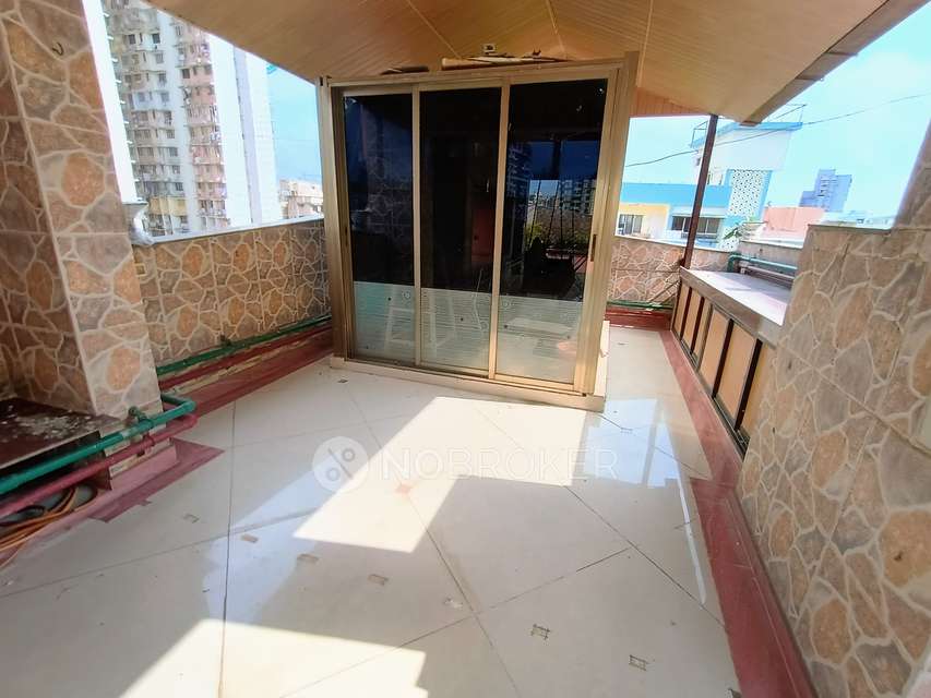 3 BHK Flat In Sharvil Court For Sale  In Malad West