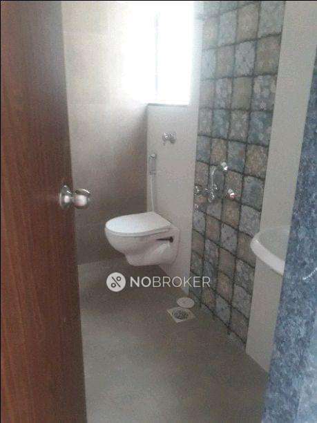 2 BHK Flat In Yashone Cooperative Housing Society for Rent  In Pirangut