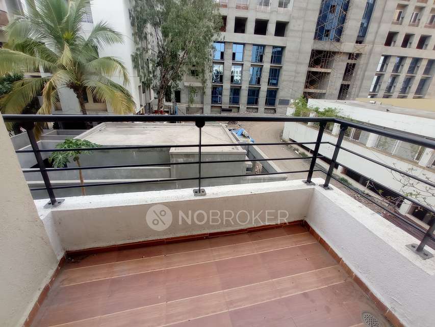 2 BHK Flat In Yeshwanth Building For Sale  In Balewadi