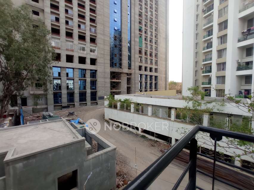 2 BHK Flat In Yeshwanth Building For Sale  In Balewadi