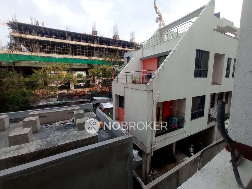 2 BHK Flat In Yeshwanth Building For Sale  In Balewadi