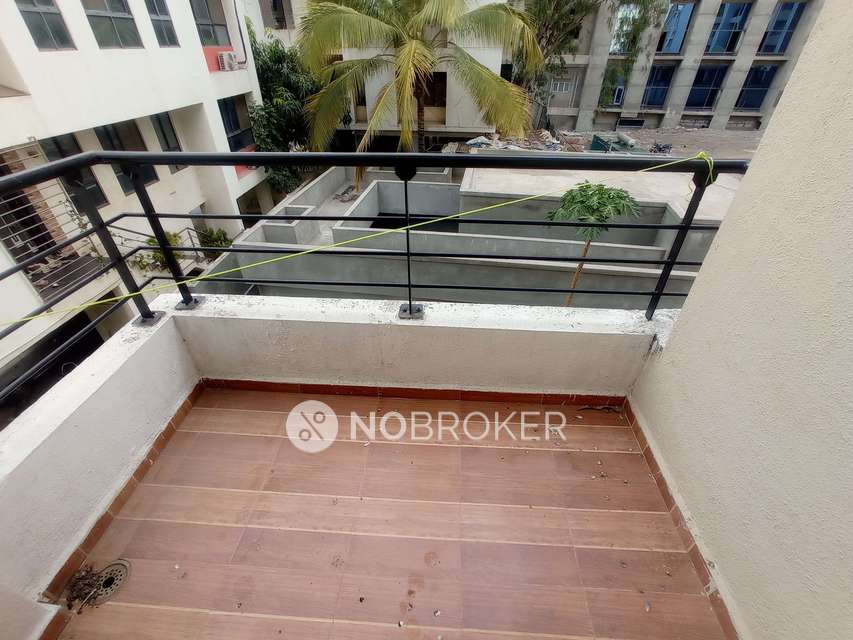 2 BHK Flat In Yeshwanth Building For Sale  In Balewadi