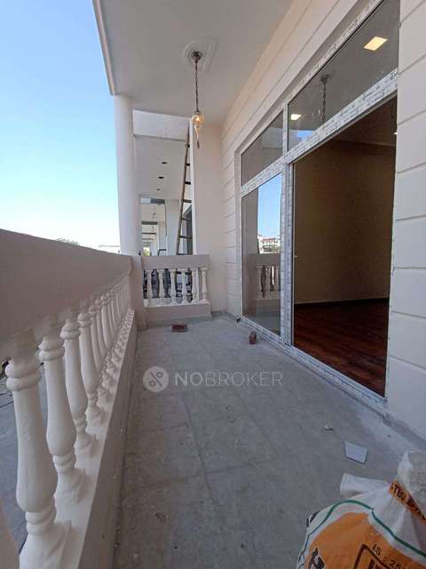 2 BHK Flat In Twin Celestial For Sale  In Sector 1