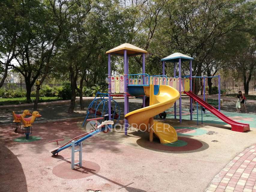 2 BHK Flat In Florista County  for Rent  In Hadapsar