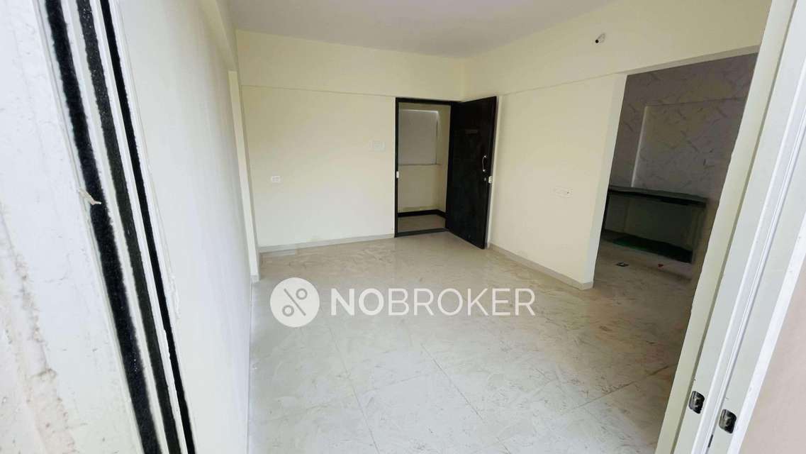 2 BHK Flat In Paramount Eros For Sale  In  Gokul Nagar