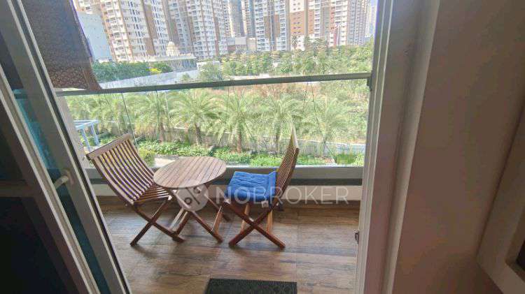 3 BHK Flat In Hallmark Vicinia For Sale  In Narsingi, Hyderbad