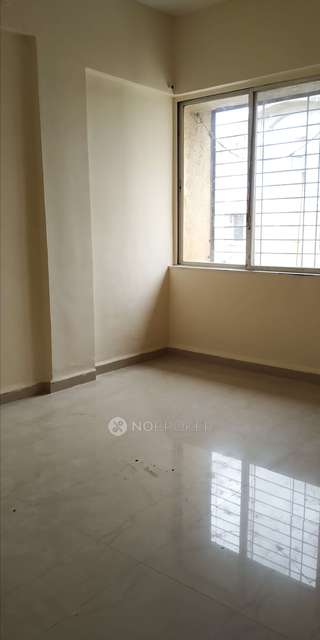 1 BHK Flat In Siddhi Park Co-op Society For Sale  In Sector - 20.