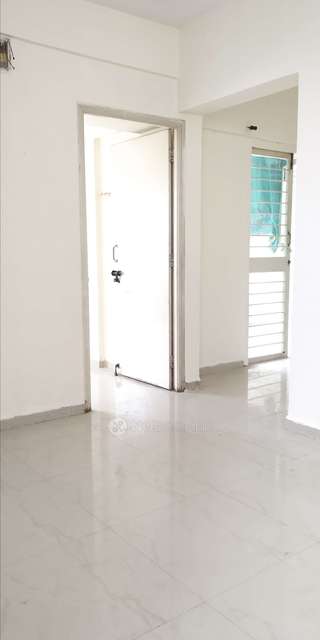 1 BHK Flat In Siddhi Park Co-op Society For Sale  In Sector - 20.