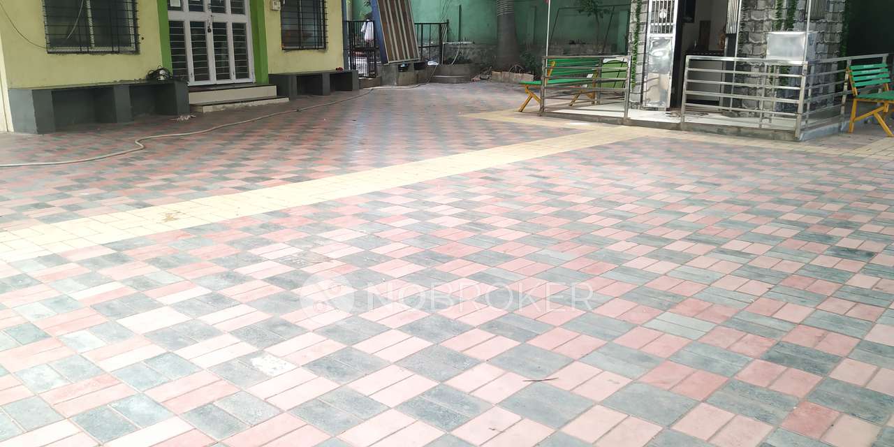 1 BHK Flat In Siddhi Park Co-op Society For Sale  In Sector - 20.