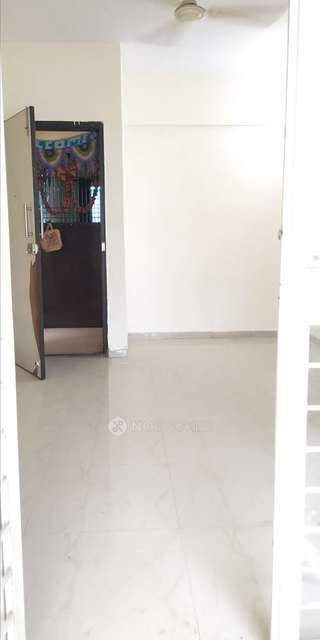 1 BHK Flat In Siddhi Park Co-op Society For Sale  In Sector - 20.