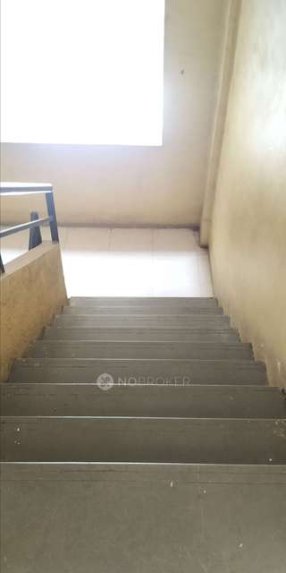 1 BHK Flat In Siddhi Park Co-op Society For Sale  In Sector - 20.