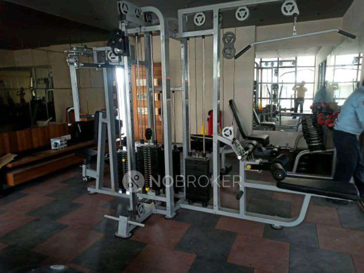 Single Room for Male In 3 BHK  In Menlo Homes Kharadi In Wagholi