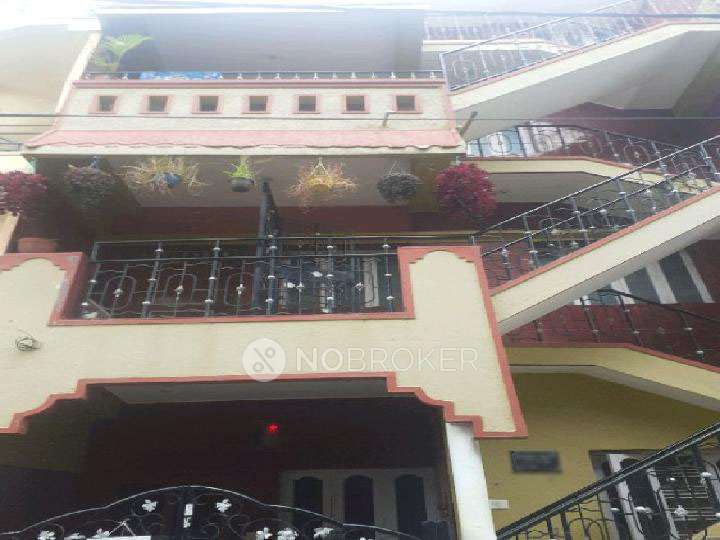 1 BHK Flat In Standalone Building  for Rent  In Banaswadi