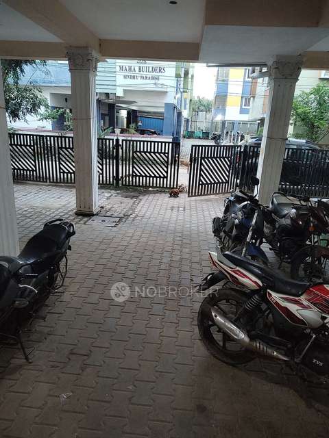 2 BHK Flat In Raja Flats For Sale  In Perumbakkam