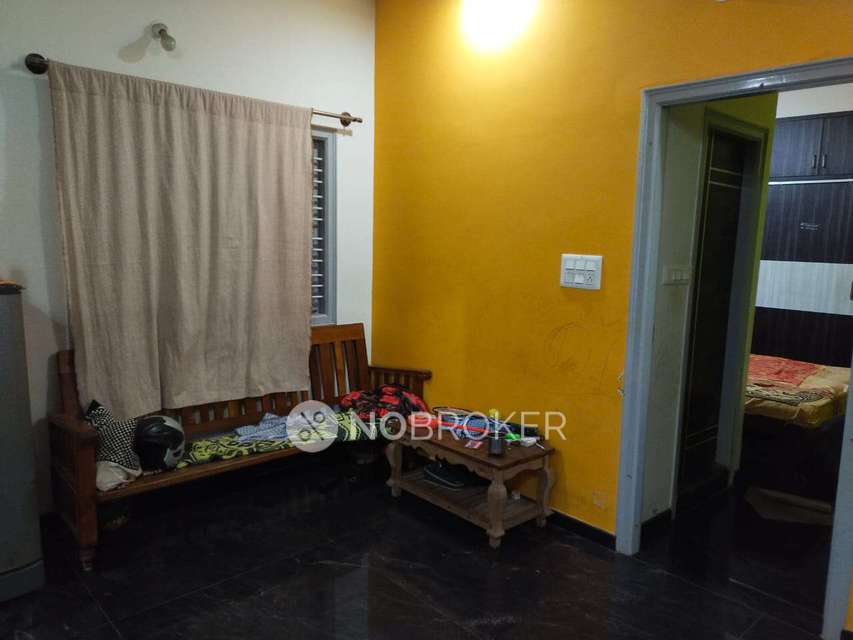 1 BHK Flat In Standalone Building  for Lease  In Vaddarapalya