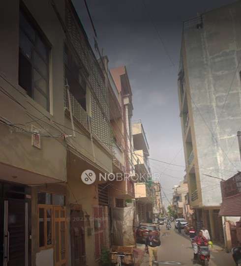 1 RK Flat In Standalonebuilding for Rent  In Sector 9
