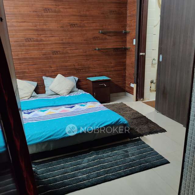 1 RK House for Rent  In Sector 37