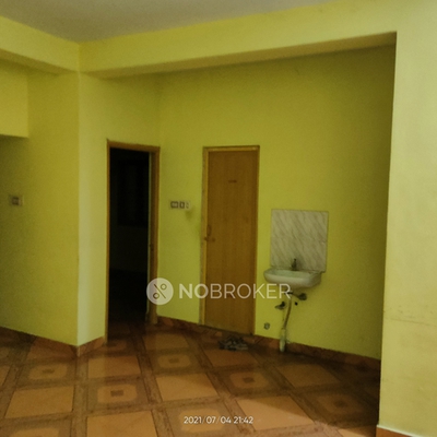 2 BHK Flat In Rajeshwari Illam, Pallavaram, Chennai for Rent  In Pallavaram