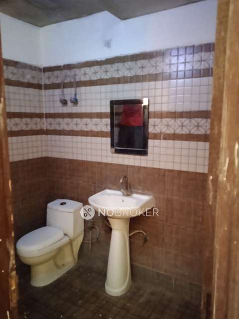 1 BHK Flat In Sapphire Apartment For Sale  In Sector-104