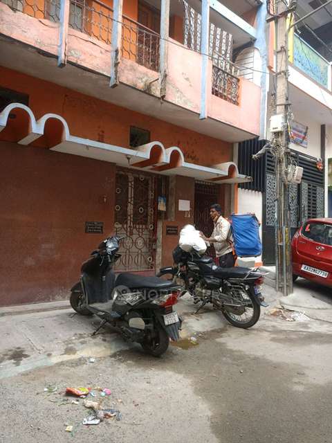 1 BHK Flat In Stand Alone Building for Rent  In Rajajinagar