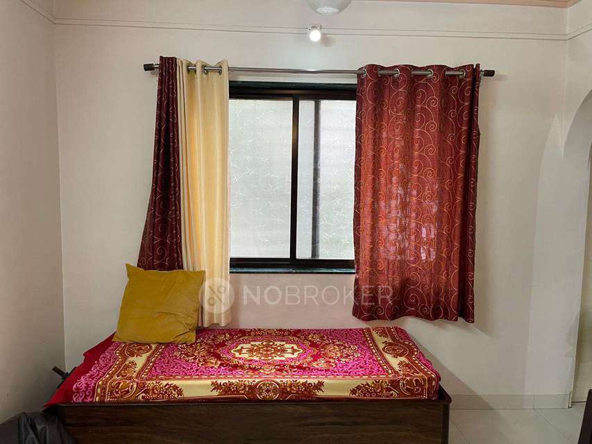 2 BHK Flat In Yashopuram Housing Society  for Rent  In Chinchwad Gaon, Chinchwad
