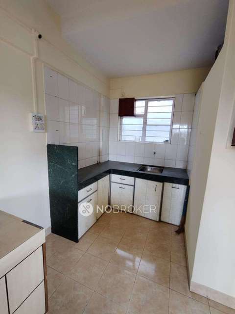 1 BHK Flat In Gita Housing Society For Sale  In Rasta Peth